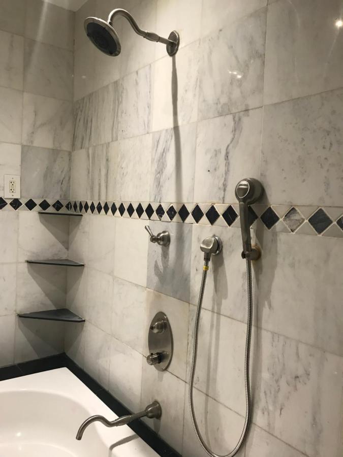 نيو يورك Gorgeous 2 Bedroom Apt Brooklyn المظهر الخارجي الصورة